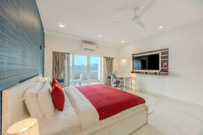 ELIVAAS Midpoint Uno 7 BHK Villa With Pool