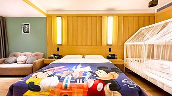 Global Village Riverside Hotel