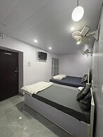 Meenakshi Guest House