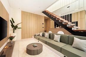 Echo Beach Villas 6