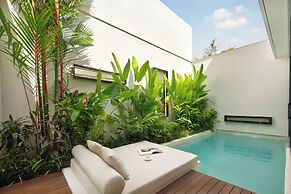 Echo Beach Villas 6