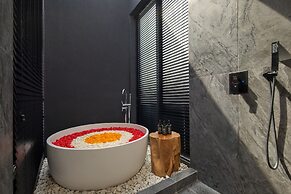 Echo Beach Villas 6