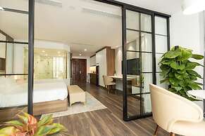 LIVIE Ha Noi Ham Long