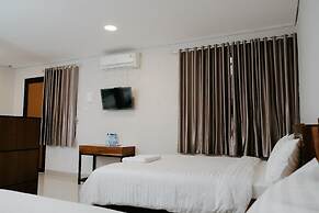 HAU BATU KARAS