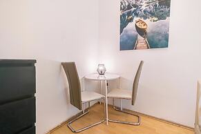 Comfy Private Room Long Stay Belvedere