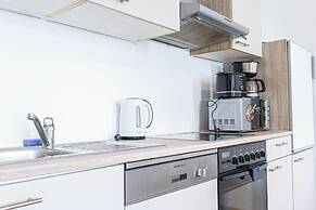 Affordable 2BR Apartment Near Belvedere