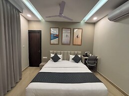 Hotel Saffron Hive