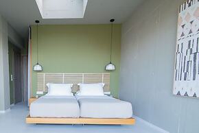Marnos Grand Villa