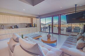Marnos Grand Villa