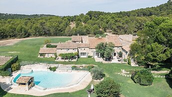 LE MAS DE LA ROSE