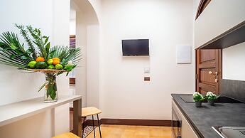 NASI'S APARTMENTS