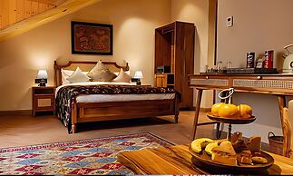 The Villa Himalaya