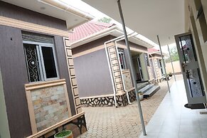 Simbego Cottages