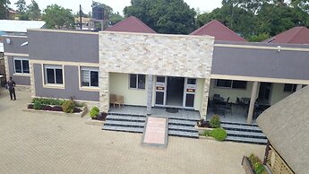 Simbego Cottages