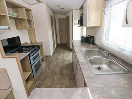 82 Manorbier Park