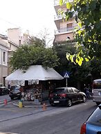 Acropolitana 2 Near Acropolis and Museum
