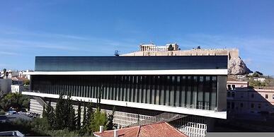 Acropolitana 2 Near Acropolis and Museum