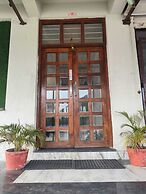 HOTEL PADAM PALACE & GARDEN