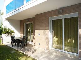 Comfortable Flat With a Private Courtyard