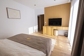 HOTEL ALLEGRA