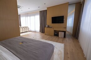 HOTEL ALLEGRA