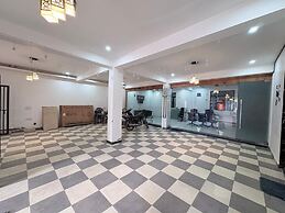 Hotel 69