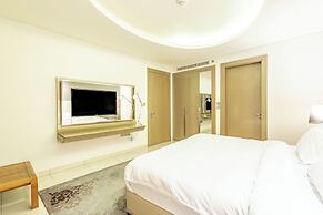 Superhost 1BR DAMAC Towers Paramount