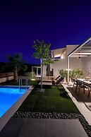 Golden Gaia Villas