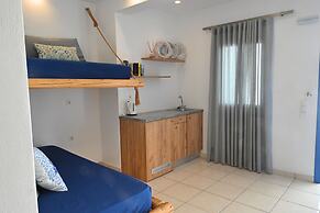 1-bed Apt at Hotel, Near Perivolos Black Beach