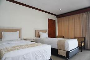 Siantar Hotel Parapat
