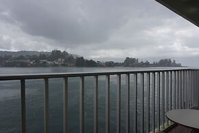 Siantar Hotel Parapat