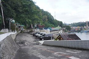 Siantar Hotel Parapat