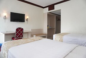 Siantar Hotel Parapat