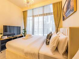 Tranquil Studio Getaway in Meydan City