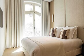 Luxurious Astorg Residence