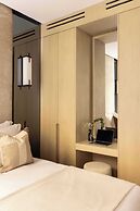 Luxurious Astorg Residence