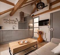 1531 Bourgeois