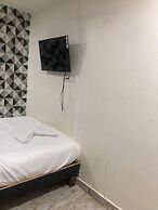 Hotel Vile Parle Executive Near Nanavati
