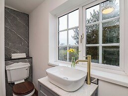 4 Lilac Cottages