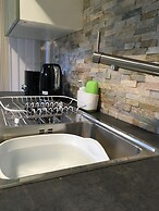 Treetops Apartment 3