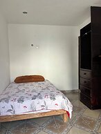 HOSTAL MID GY