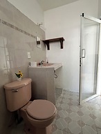 HOSTAL MID GY