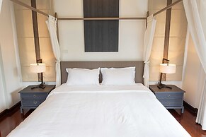 Premium Villa Baan Kinlom Chomlay