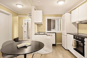 City Center Apartment with balcony