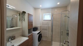Apartments Seventy Seven