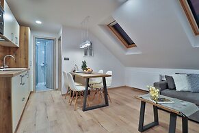 Apartments Seventy Seven
