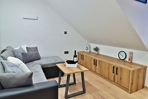 Apartments Seventy Seven