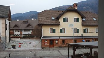 Apartments Seventy Seven