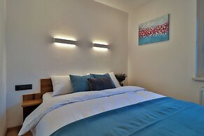 Apartments Seventy Seven