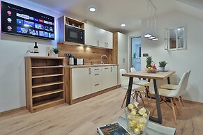 Apartments Seventy Seven